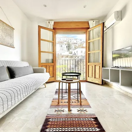 Elvira Urban Living - Centro Apartment Granada